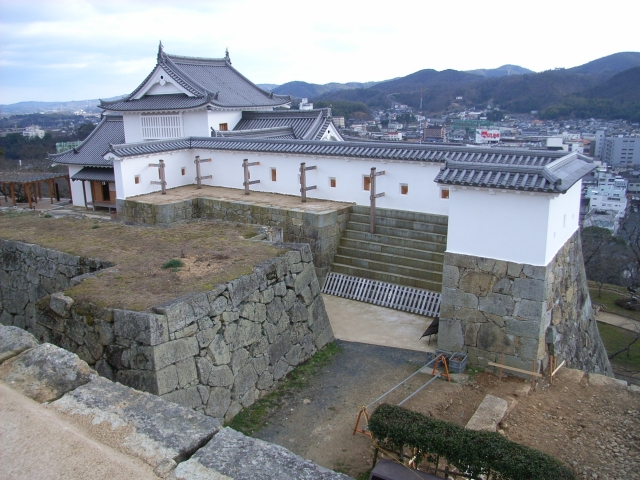 岡山県『津山城』を120％楽しむ観光ガイド（写真スポット・アクセス・スタンプ・駐車場）を徹底紹介